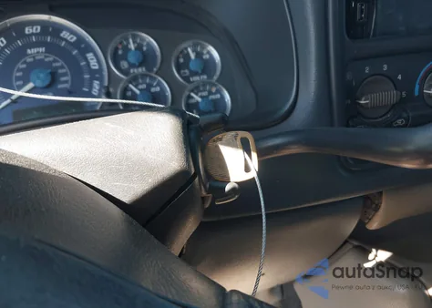 2001 Chevrolet Silverado 1500 Ls from USA, damaged, VIN 2GCEC19T011145366